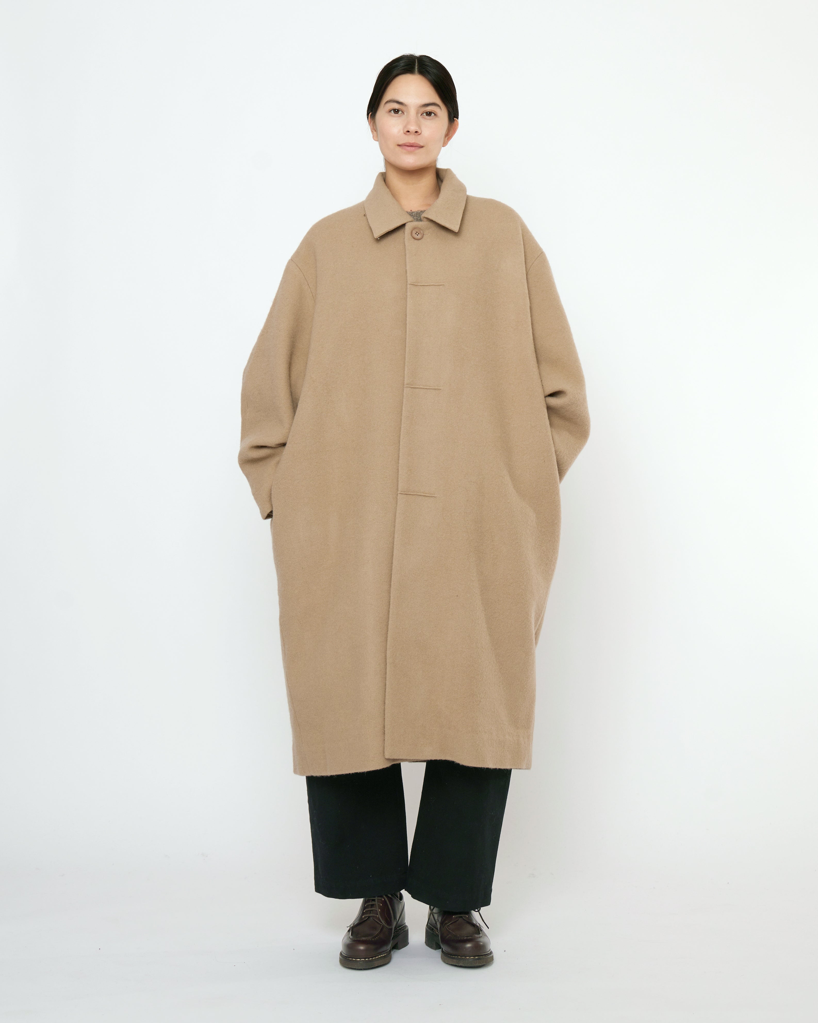 Cuffed Wool Coat - FW25 - Desert Sand – 7115 by Szeki