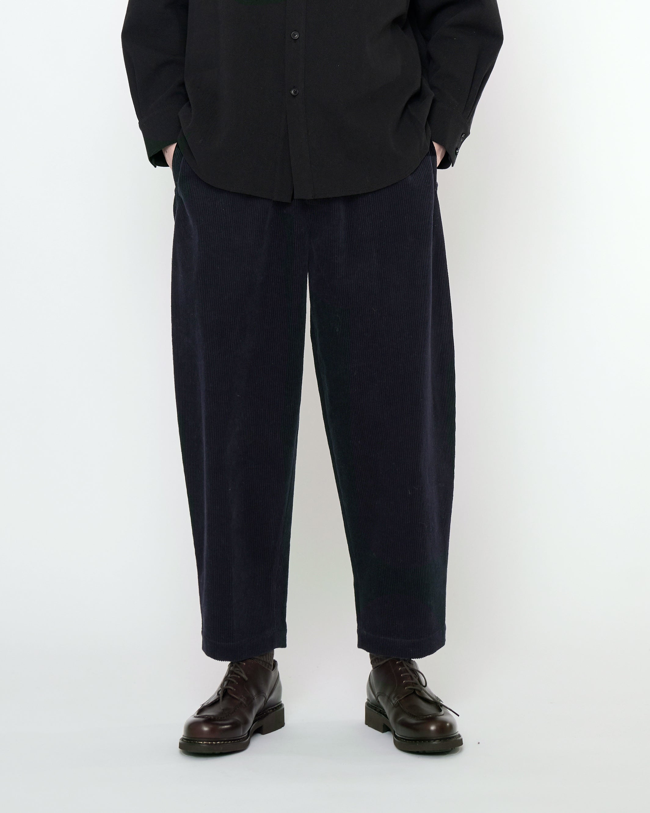 Corduroy Elastic Pull-Up Trouser - FW25 - Black – 7115 by Szeki
