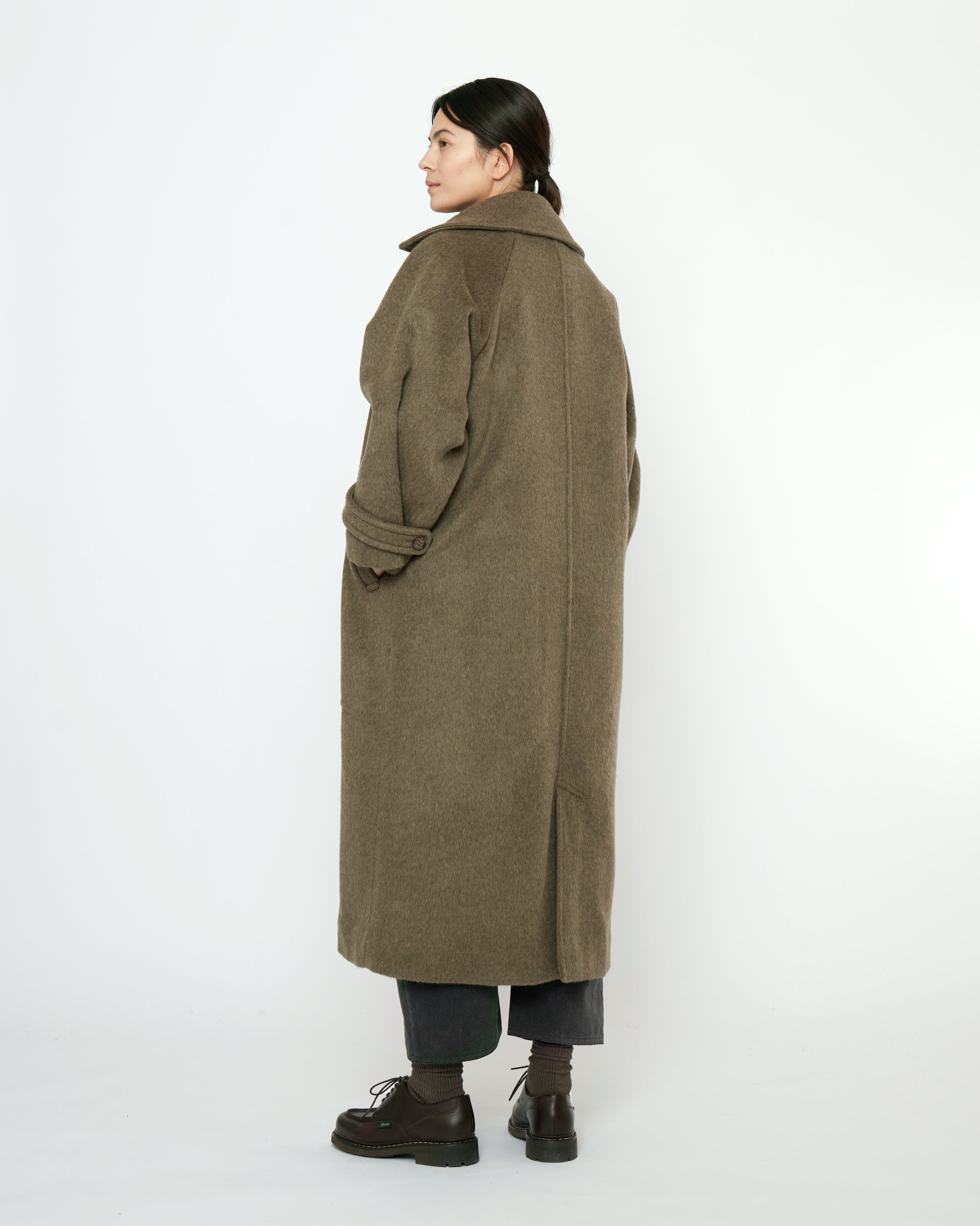 Balmacaan Coat - FW25 - Olive Gray – 7115 by Szeki