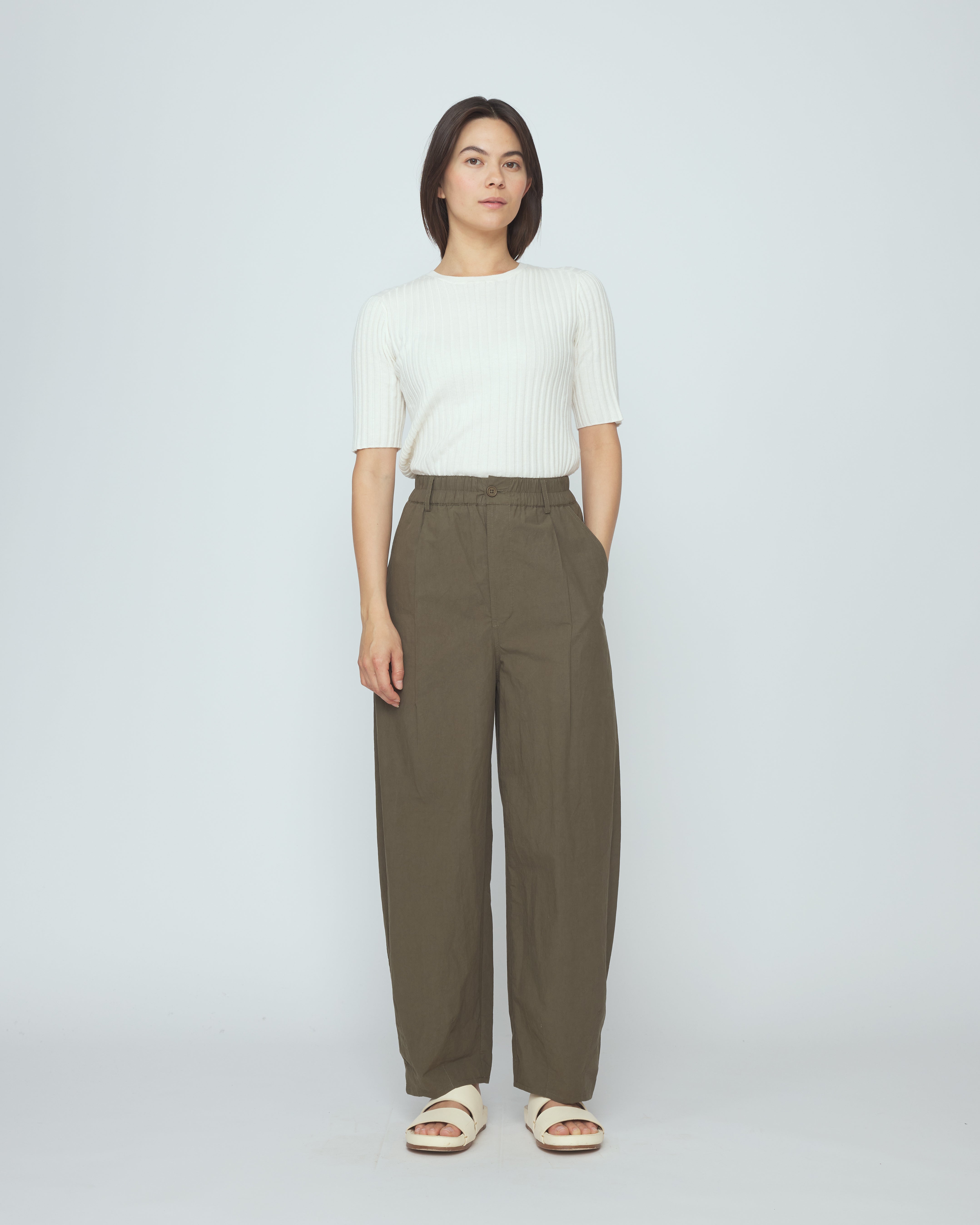 Papery Lantern Trouser - SS26 - Olive – 7115 by Szeki