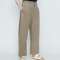Tailored Curve Legged Trouser - SS26 - Umber