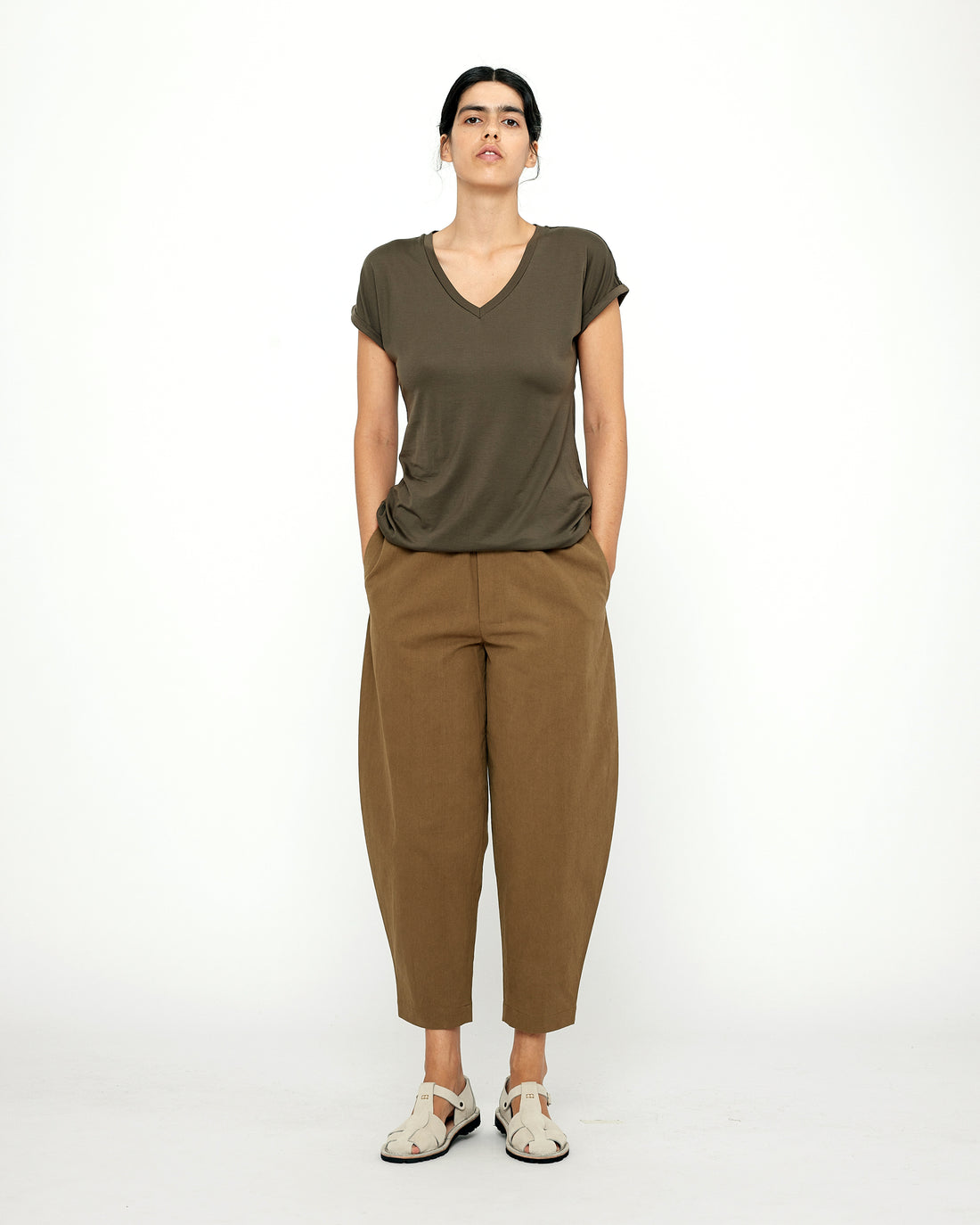 Signature V-Neck Tee - Color Options – 7115 by Szeki