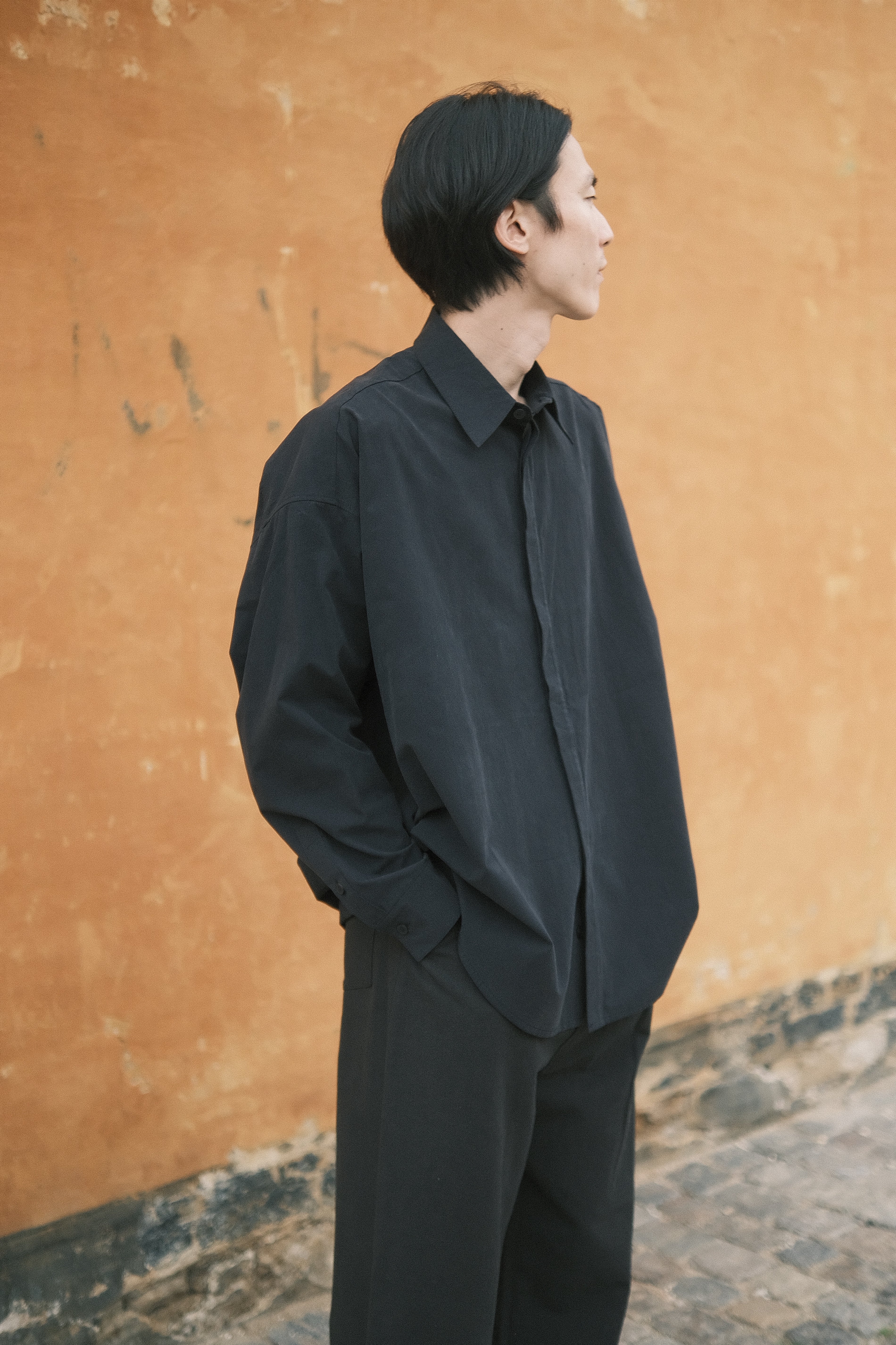 Signature Cocoon Dress Shirt - Black