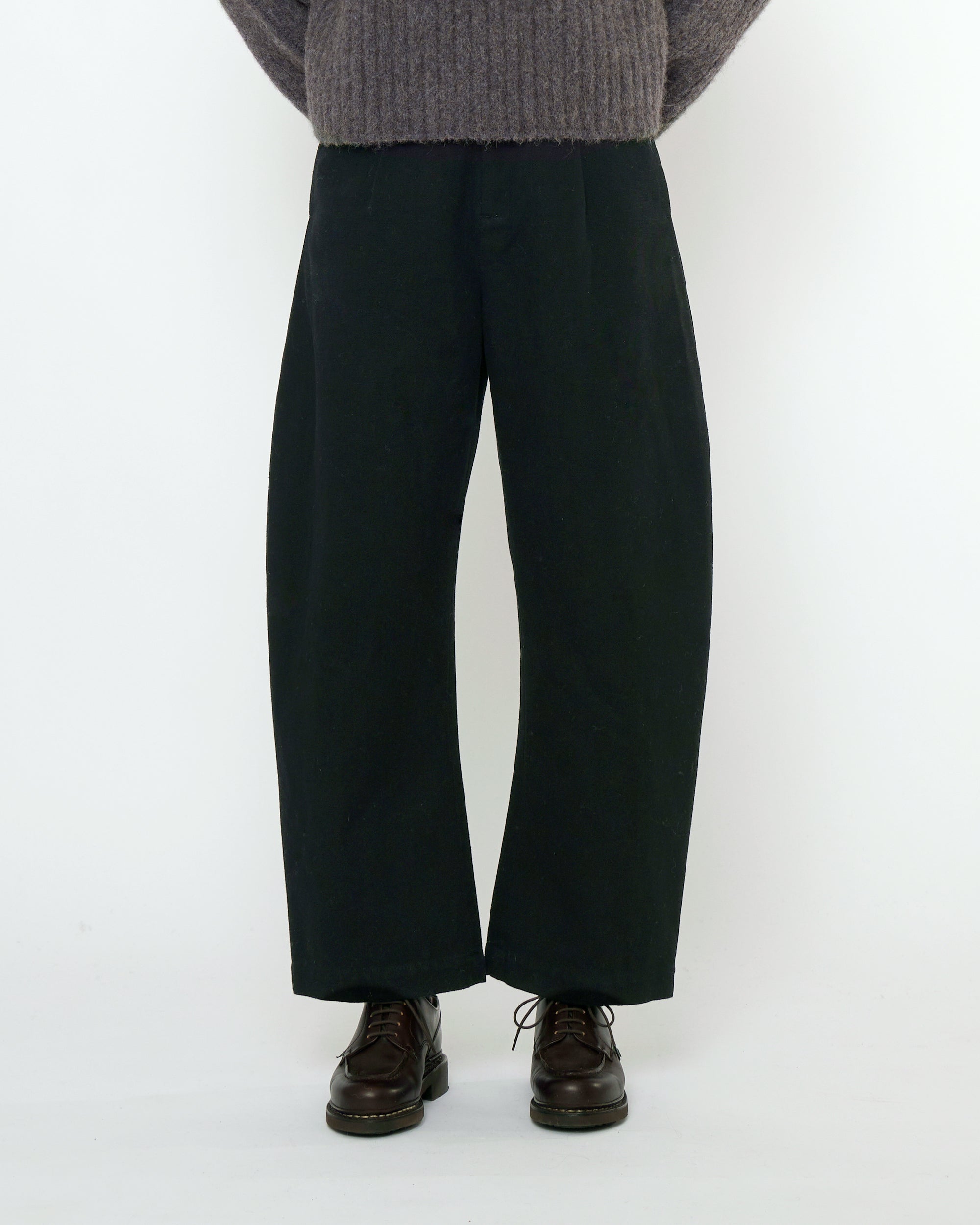 Tailored Curve Legged Trouser - FW25 - Black