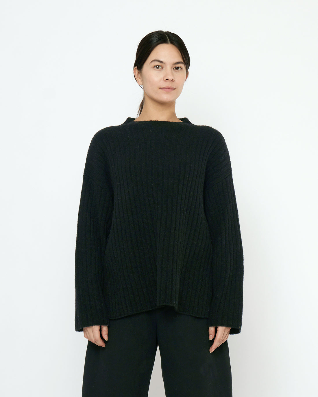 Oversized Ribbed Mockneck - FW25 - Black
