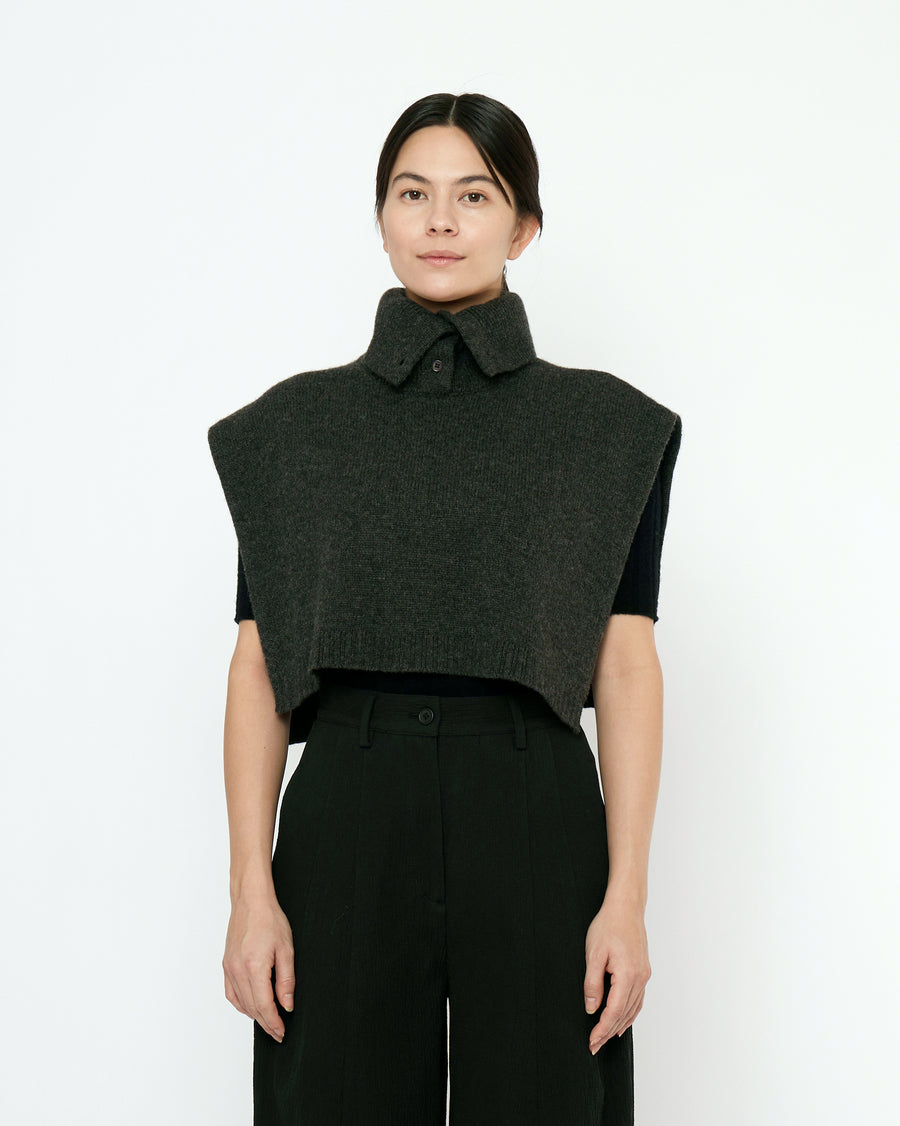 Knit Turtleneck Vest - FW25 - Charcoal