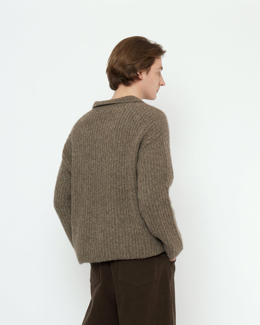 Collared V-Neck Jumper - FW25 - Light Umber