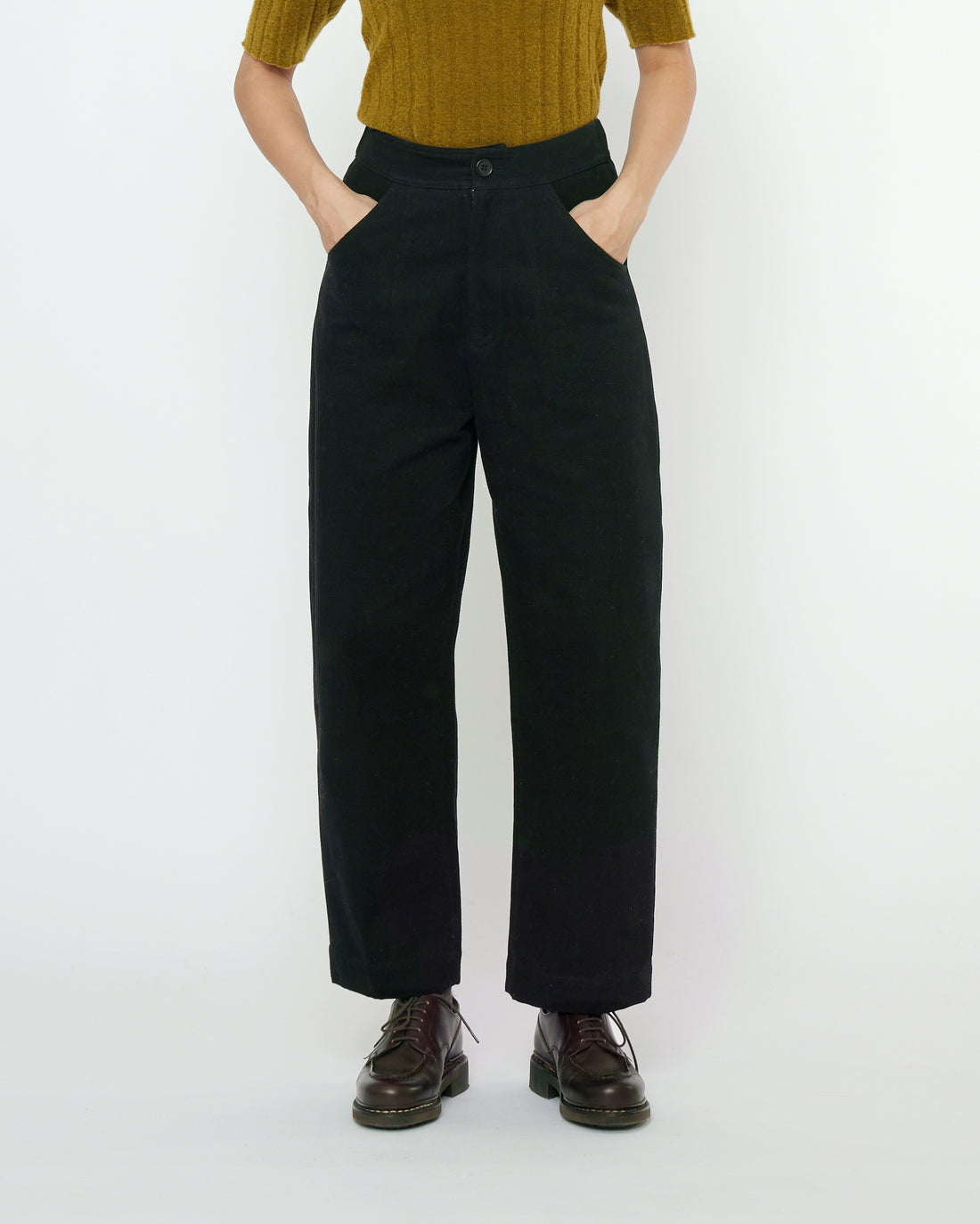 Signature Curve Legged Trouser - Fall Edition - Black