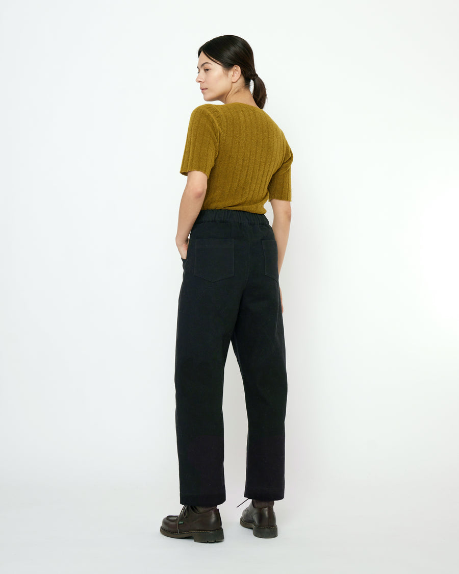 Signature Curve Legged Trouser - Fall Edition - Black