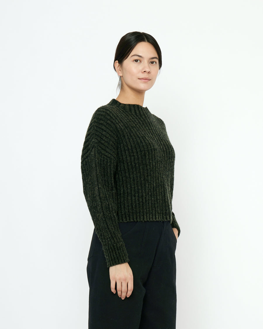 Striped Ribbed Mockneck - FW25 - Gray Black