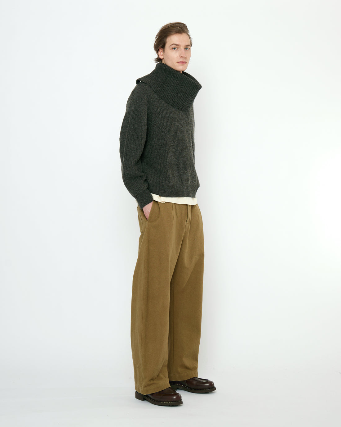 Signature Poet Sleeves Sweater - Yak Edition - Charcoal