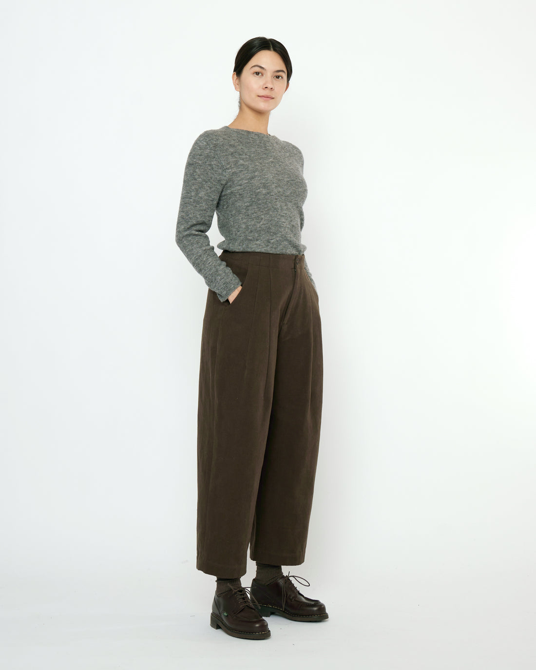 Signature Pleated Trouser - Brushed Canvas Edition - Taupe Brown