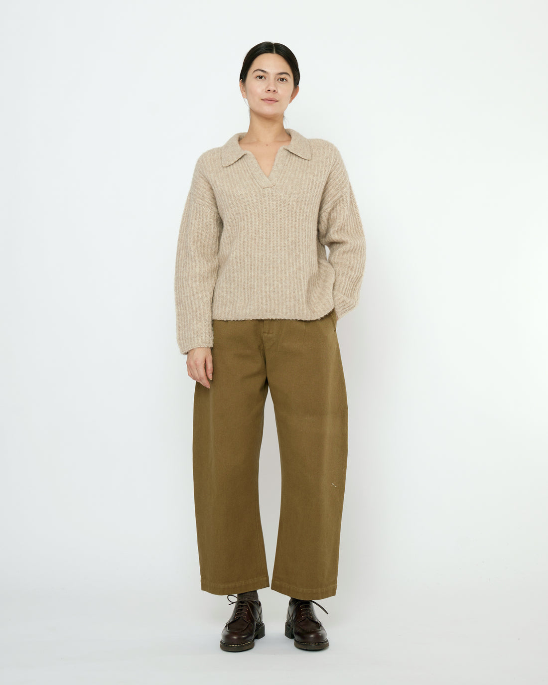 Collared V-Neck Jumper - FW25 - Dove
