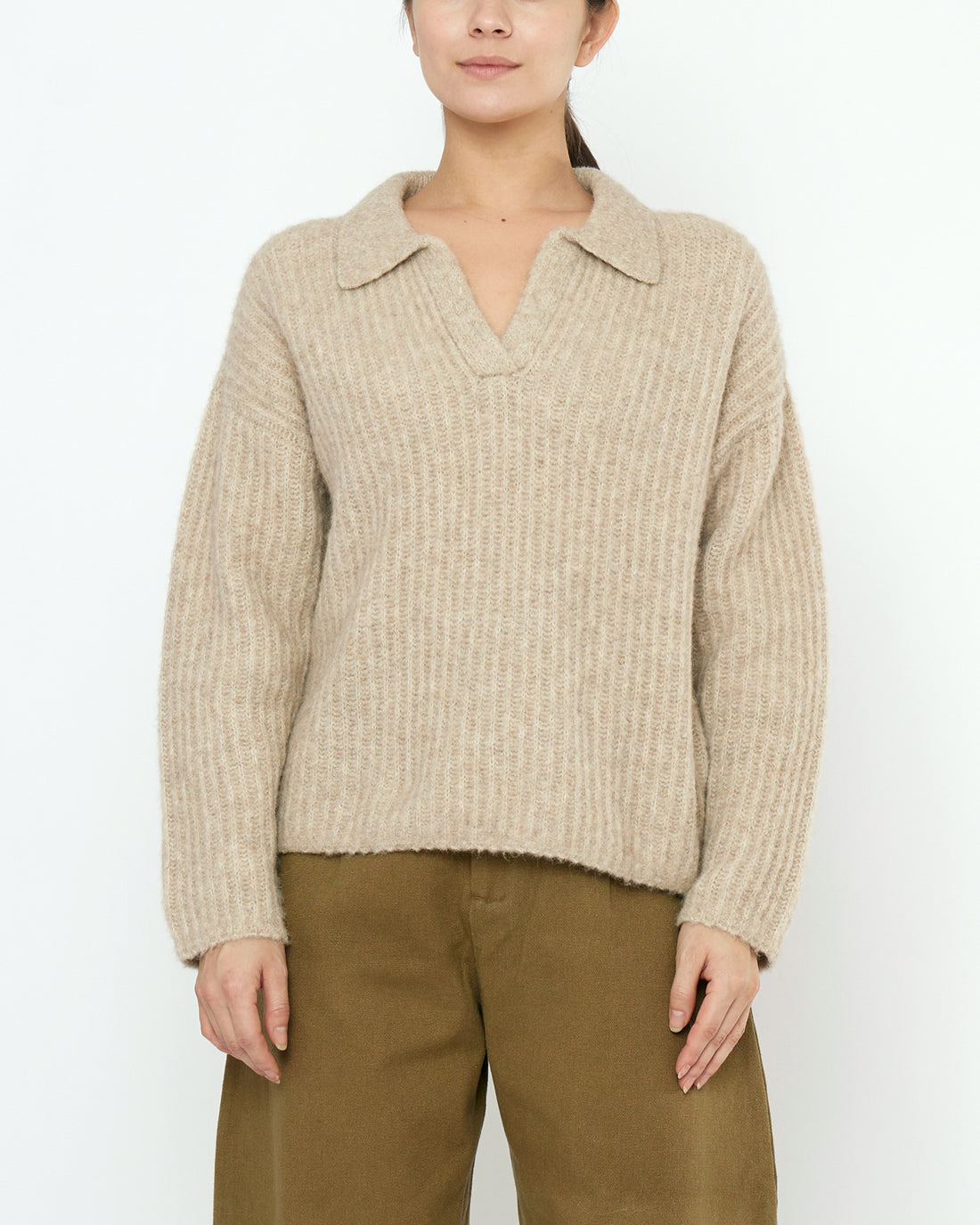 Collared V-Neck Jumper - FW25 - Dove