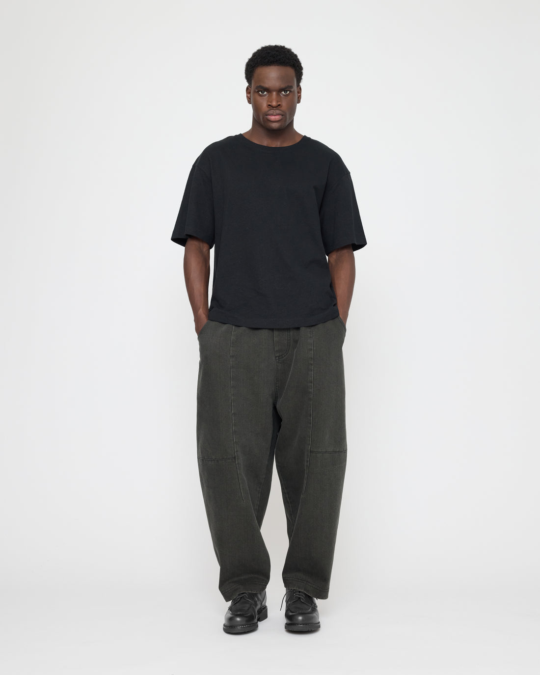 Elastic Panel Barrel Trouser - FW26 - Washed Black