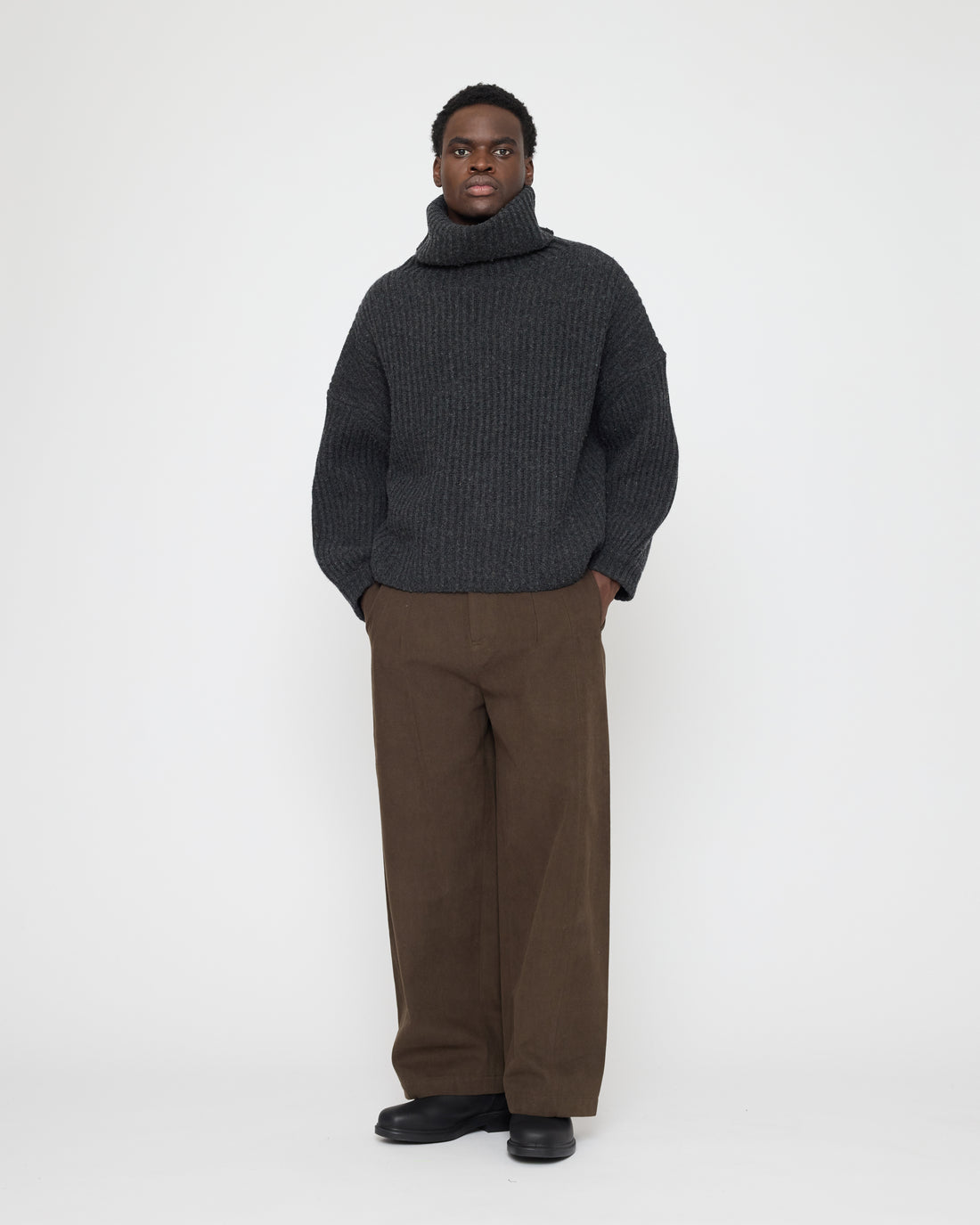 Chunky Ribbed Turtleneck Sweater - FW26 - Charcoal
