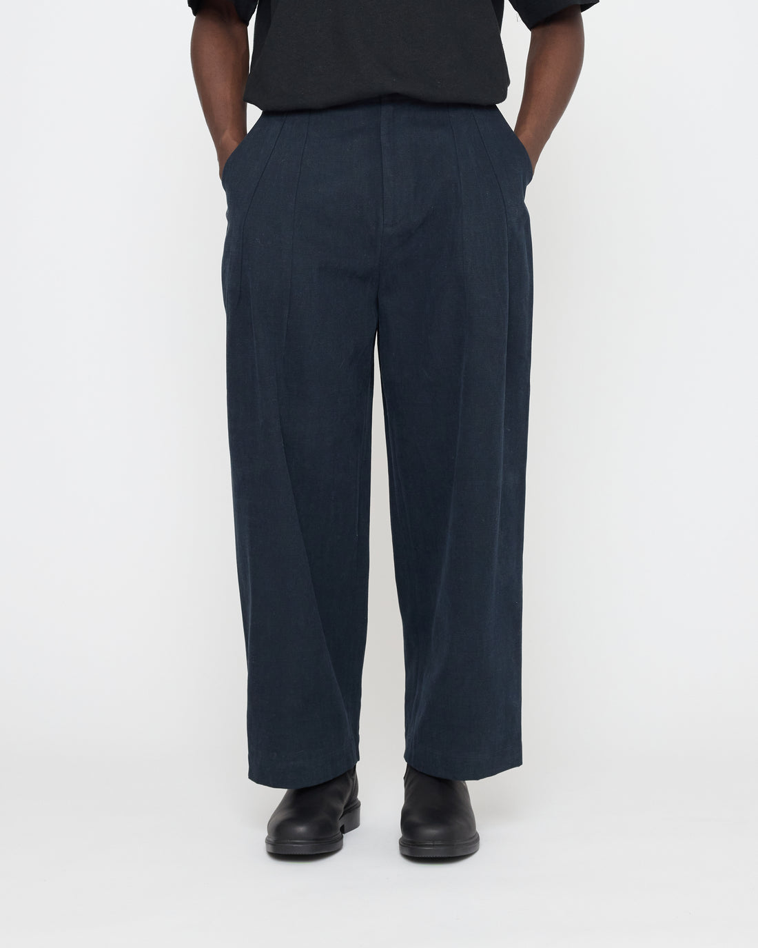 Signature Pleated Trouser - Brushed Canvas Edition - Navy