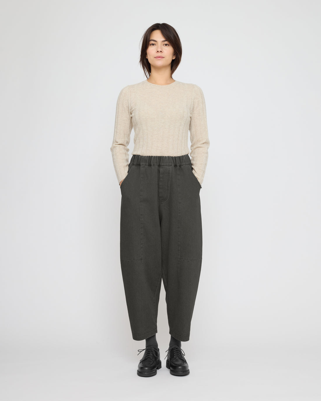 Elastic Panel Barrel Trouser - FW26 - Washed Black