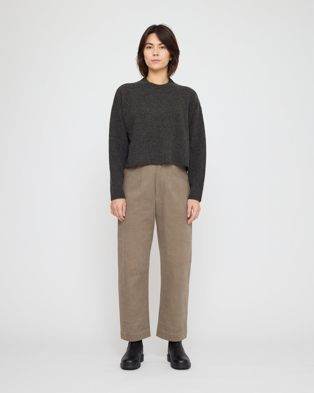 Signature Relaxed Mockneck - Yak Edition - Charcoal