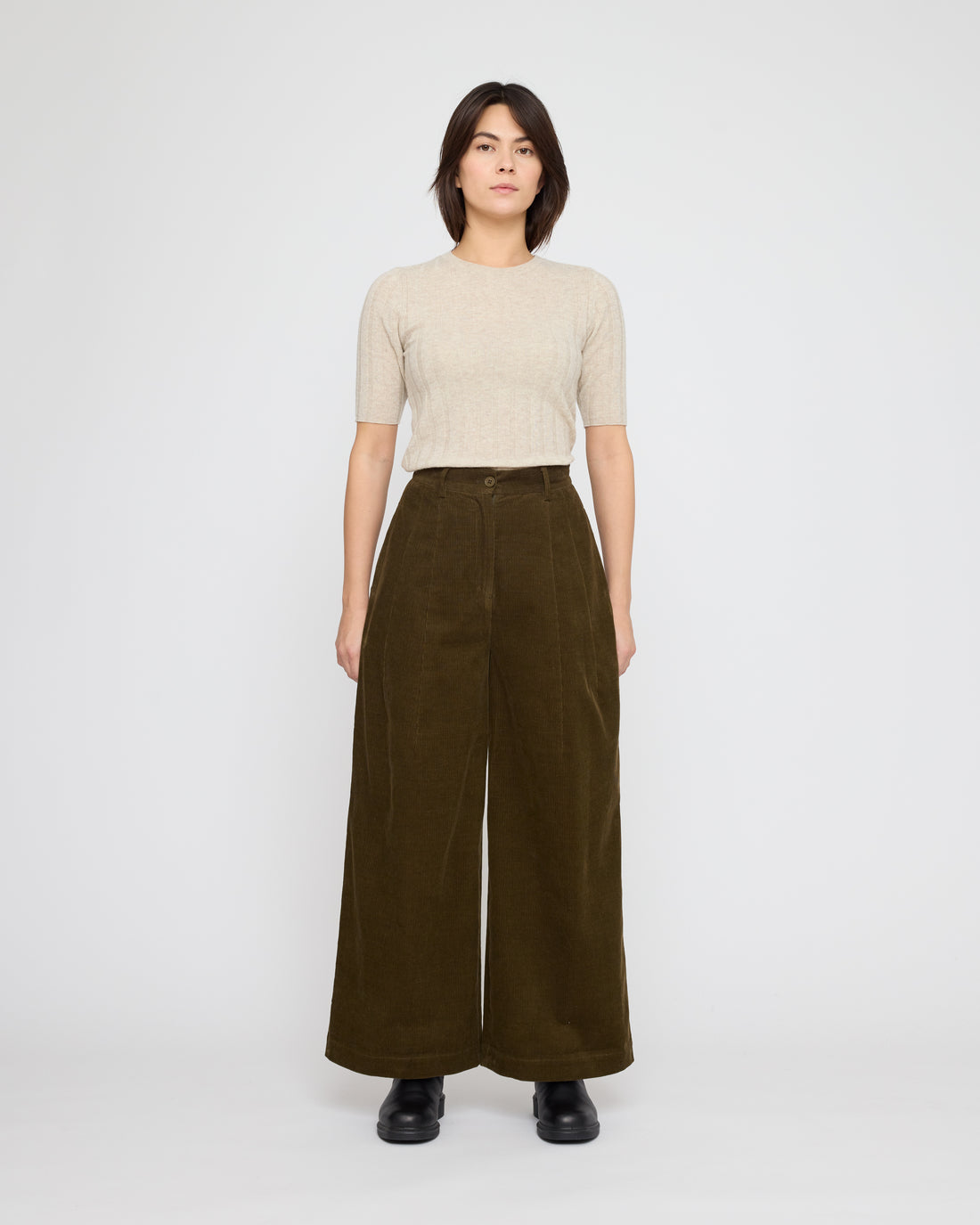 Ribbed Short Sleeves - FW26 - Sand Beige