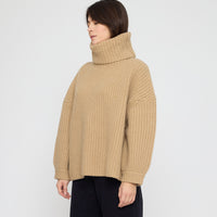 Chunky Ribbed Turtleneck Sweater - FW26 - Caramel