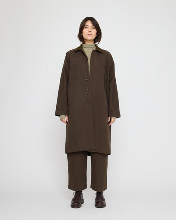 川のほとり 7115 by Szeki: Timeless Designs with Clever Detailing