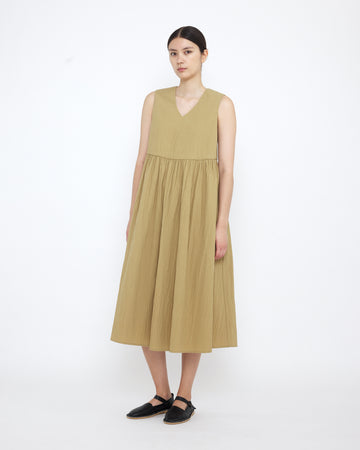 V-Neck Playdress - SS25 - Textured Dijon