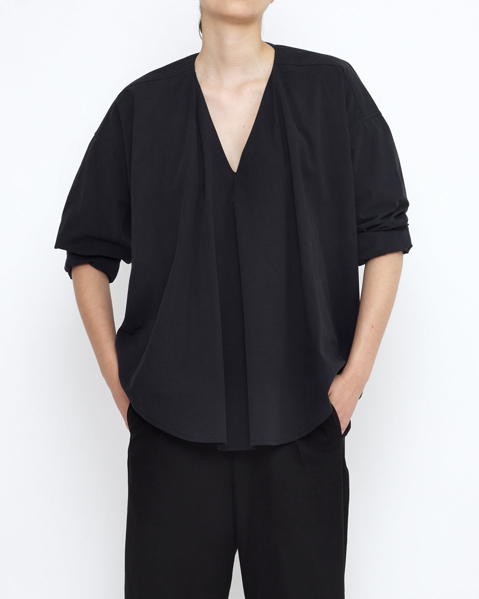 V-Neck Cocoon Top - SS25 - Black