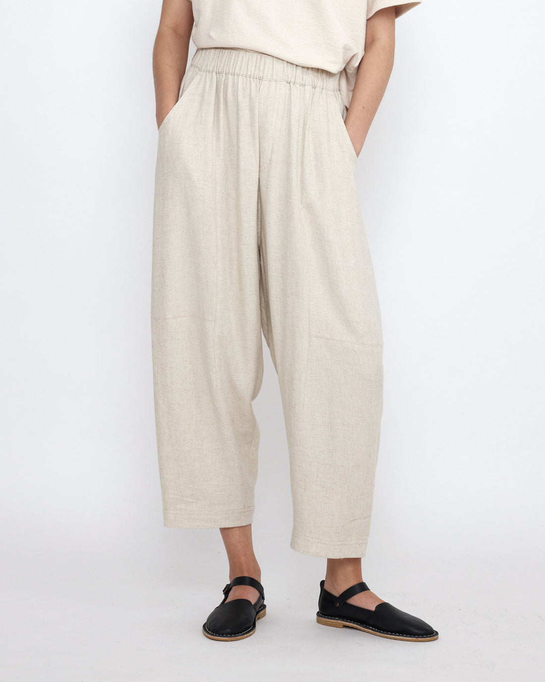 Elastic Panel Barrel Trouser - Summer Edition - SS25 - Oatmeal