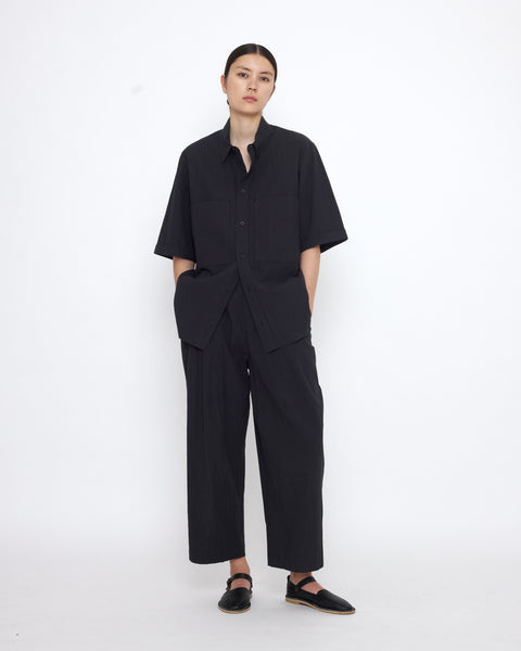 Double Pocket Shirt - SS25 - Textured Black – 7115 by Szeki