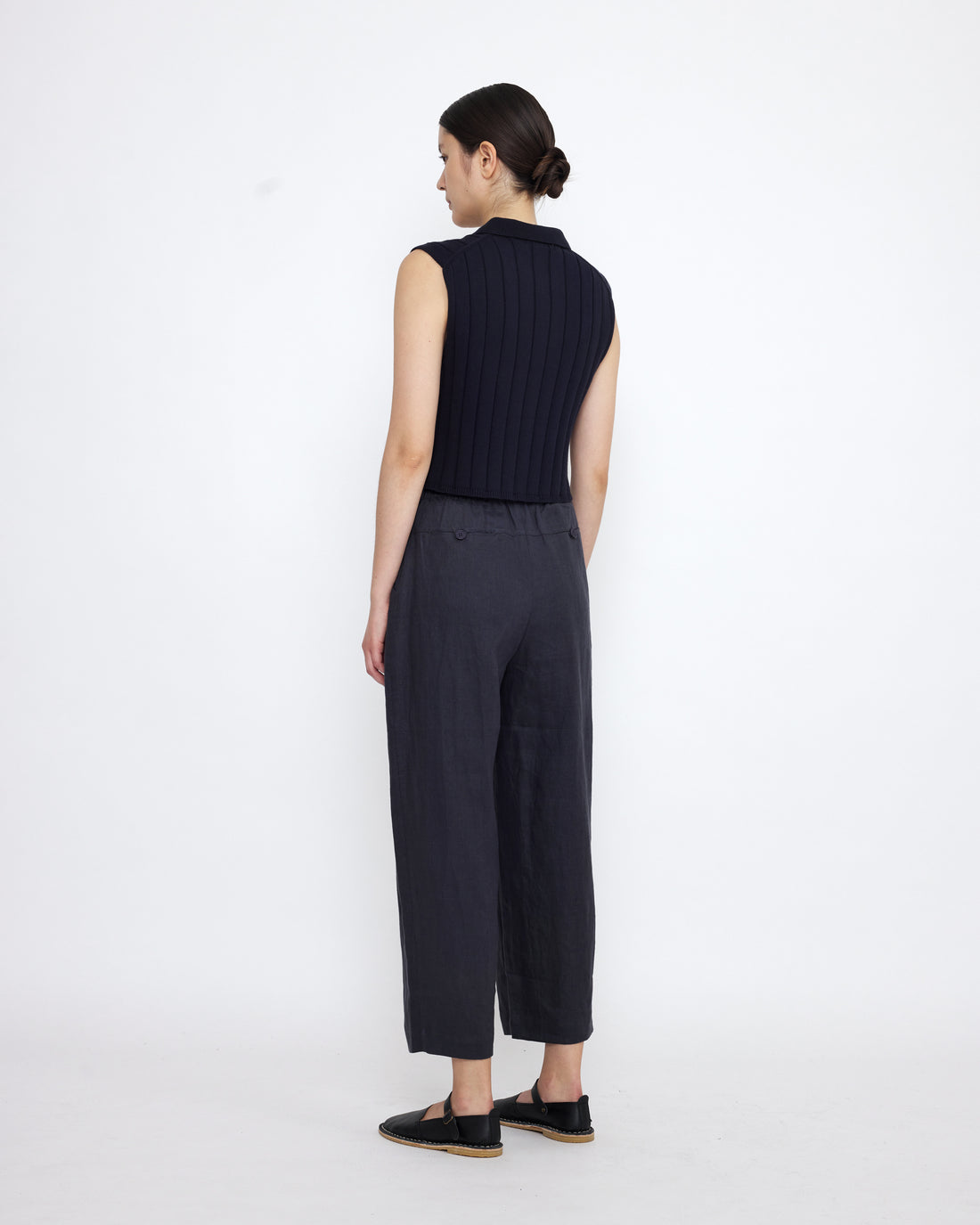 Linen Pleated Trouser - SS25 - Charcoal Blue