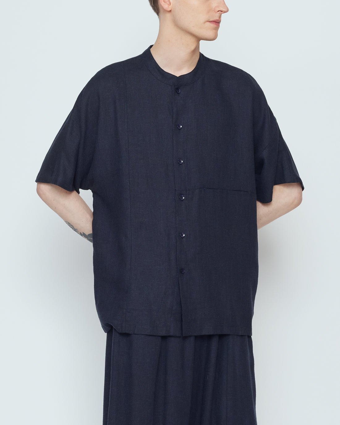 Panel Pocket Shortsleeves - SS26 - Navy Black