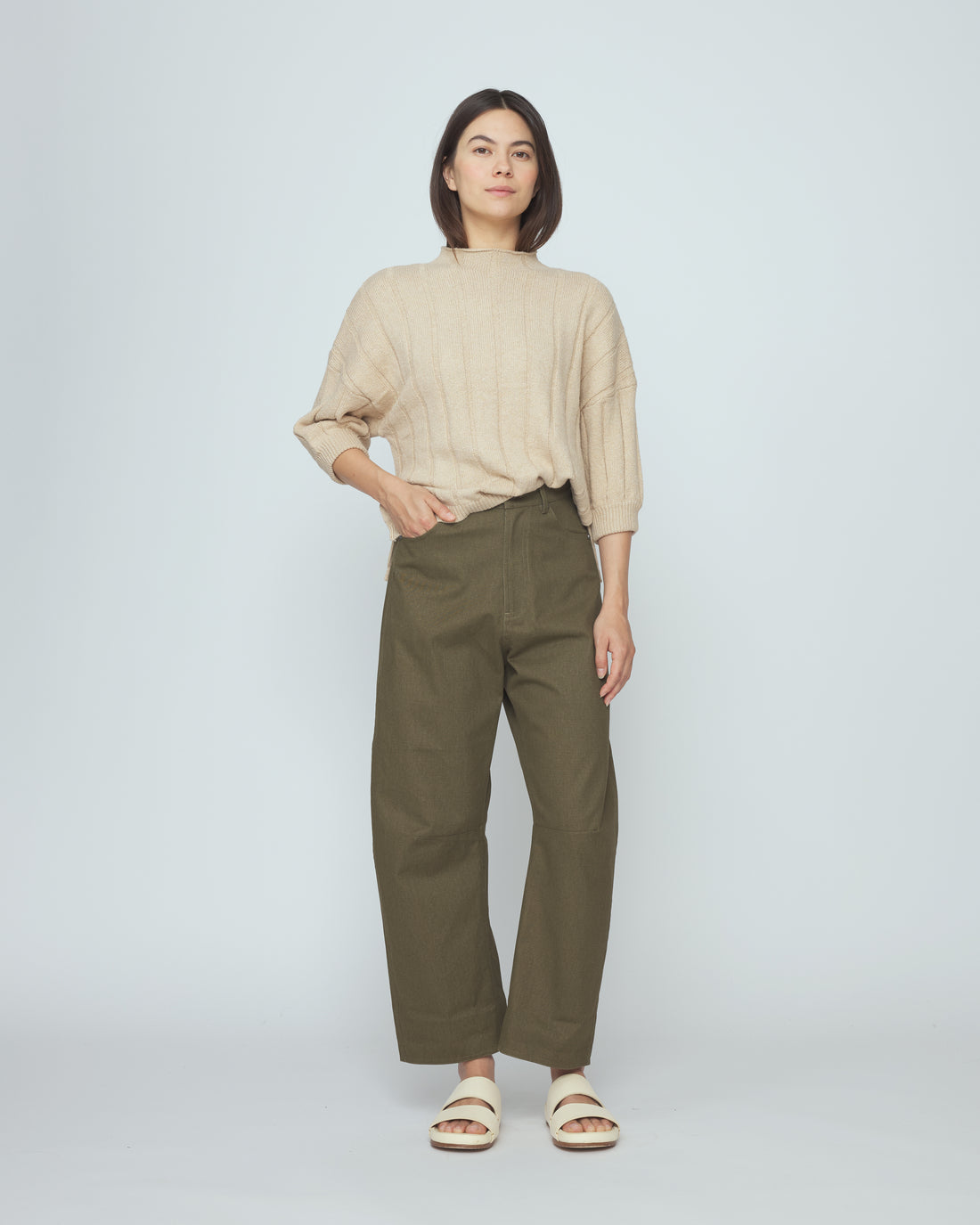 Mid Poet Mockneck Sweater - SS26 - Chickpea
