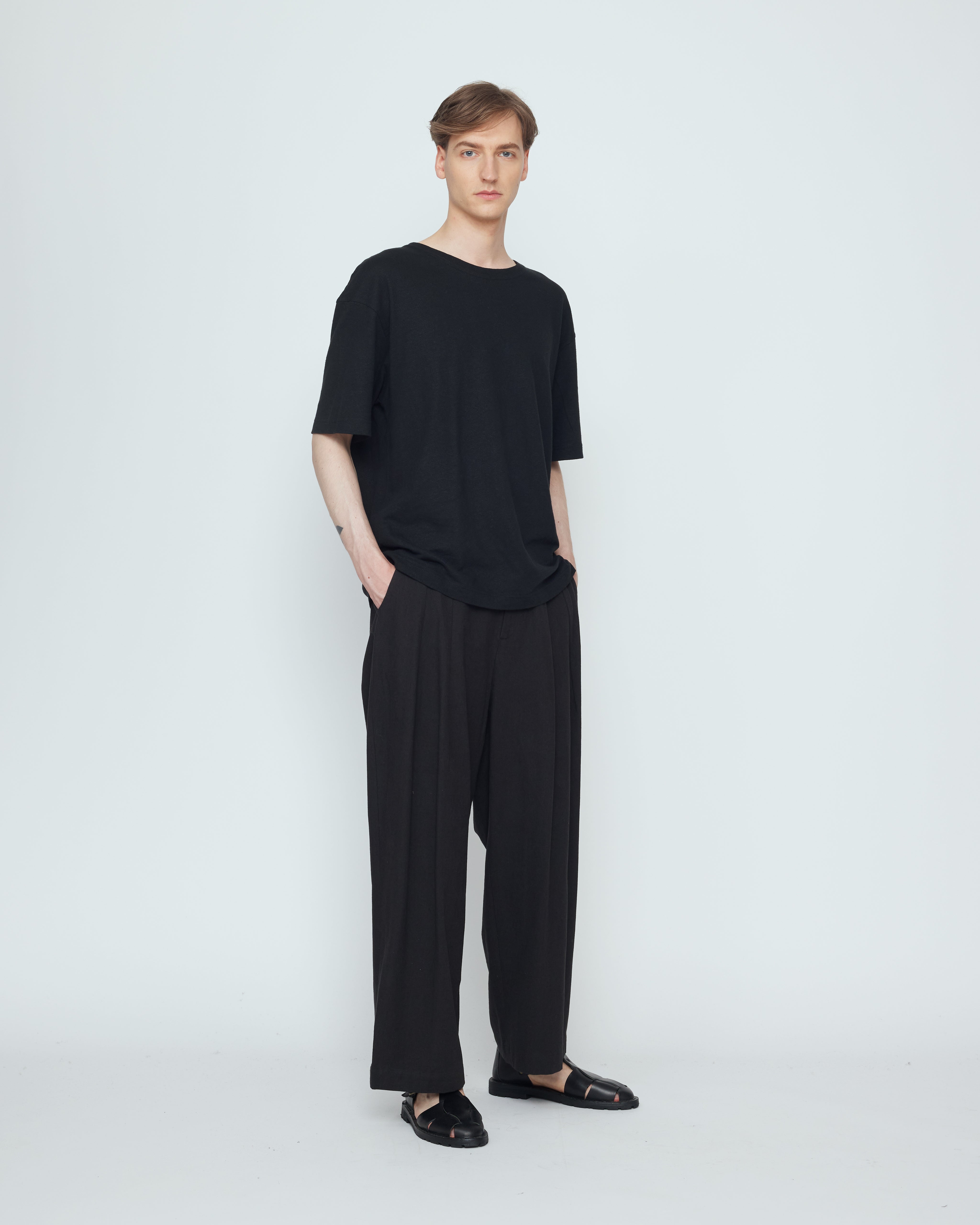 Signature Pleated Trouser - Canvas Edition - Black
